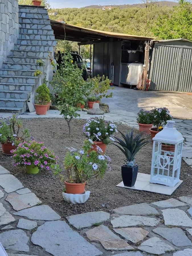 Casa Intera Indipendente Con Giardino Privato Villa Imperia Holiday home